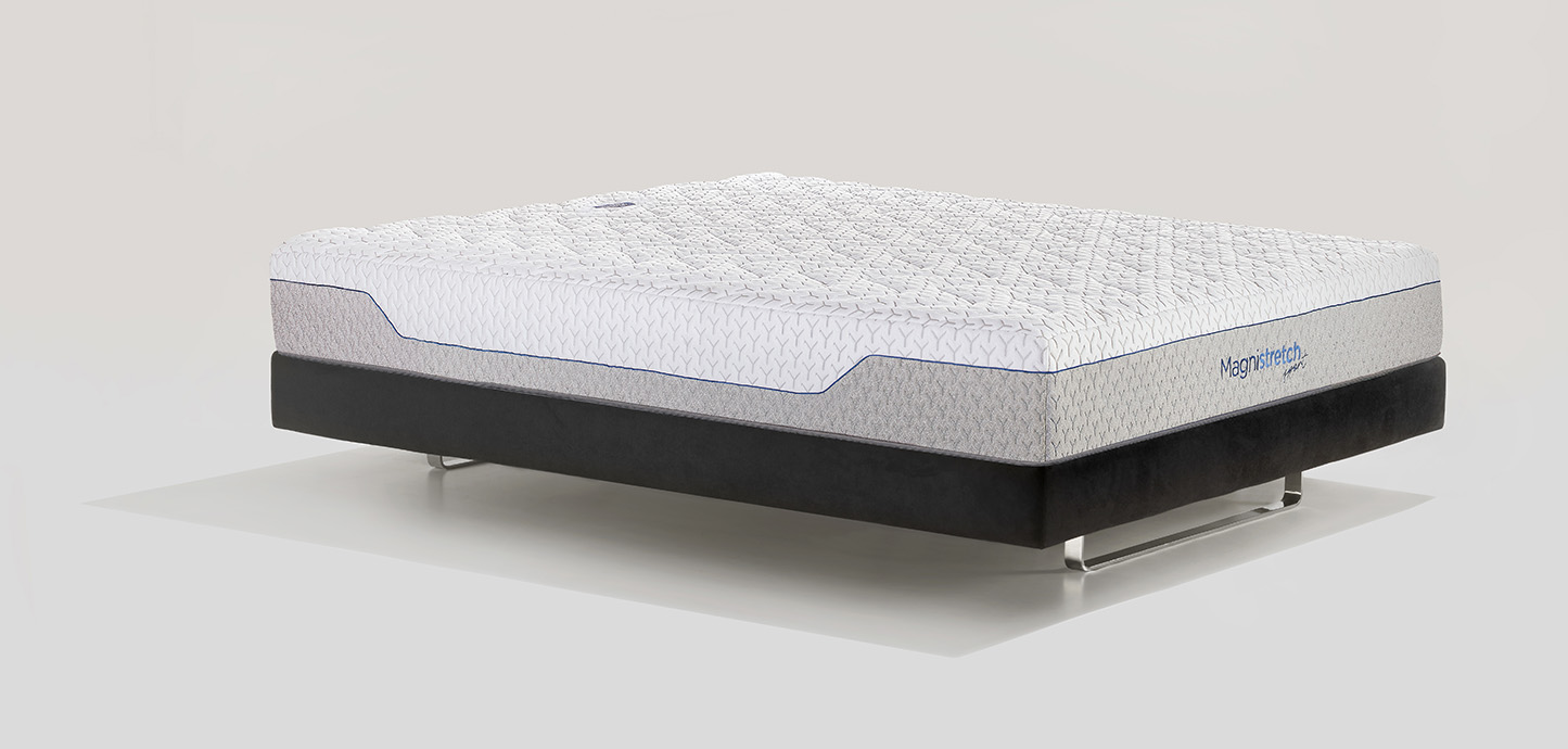 MPO223AA00012-1445x690-1-principale