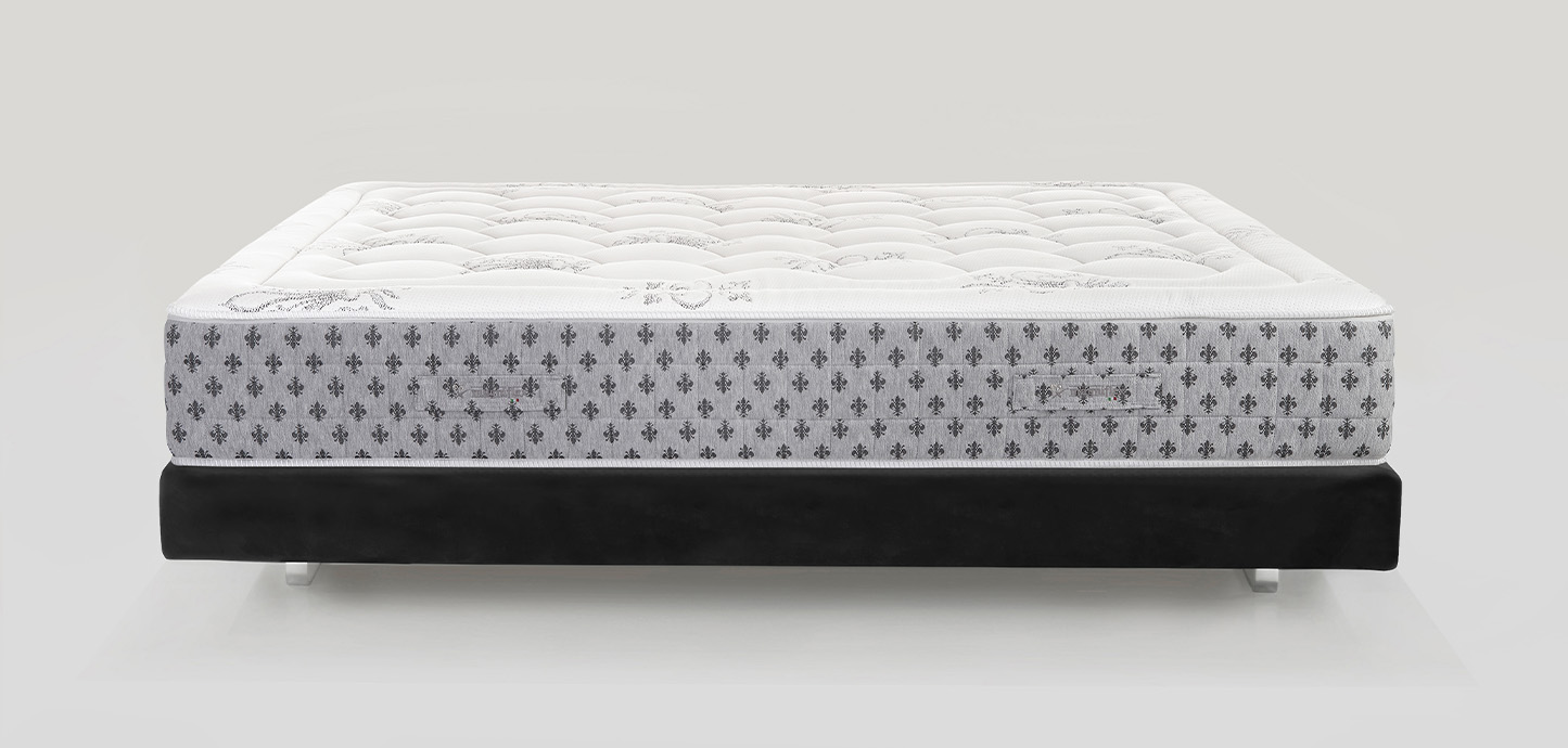 MPO226AA00002-1445x690-2-main